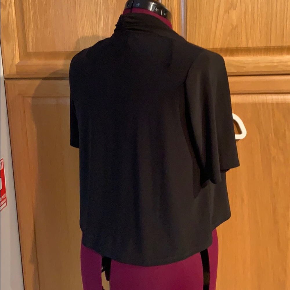 Cropped Cardigan - Picture 4 of 9